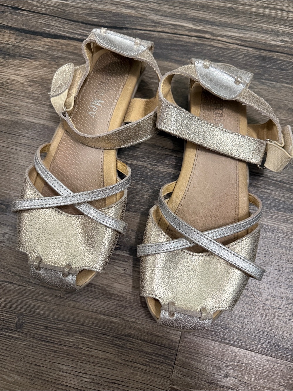 bernie mev. Jibe Metallic Gold Silcer Crisscross Sandals size 37